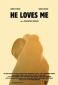 Постер Он любит меня (2018)