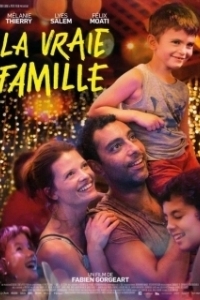 Постер Настоящая семья (The Family)