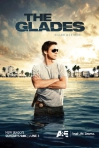 Постер Пляжный коп (The Glades)